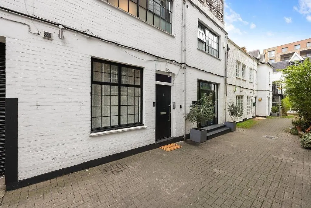 Two-Bedroom Apartment Short Term Rental & Flexible Renting Hackney With Free Wifi And Roof Terrace! ロンドン 0*,  イギリス