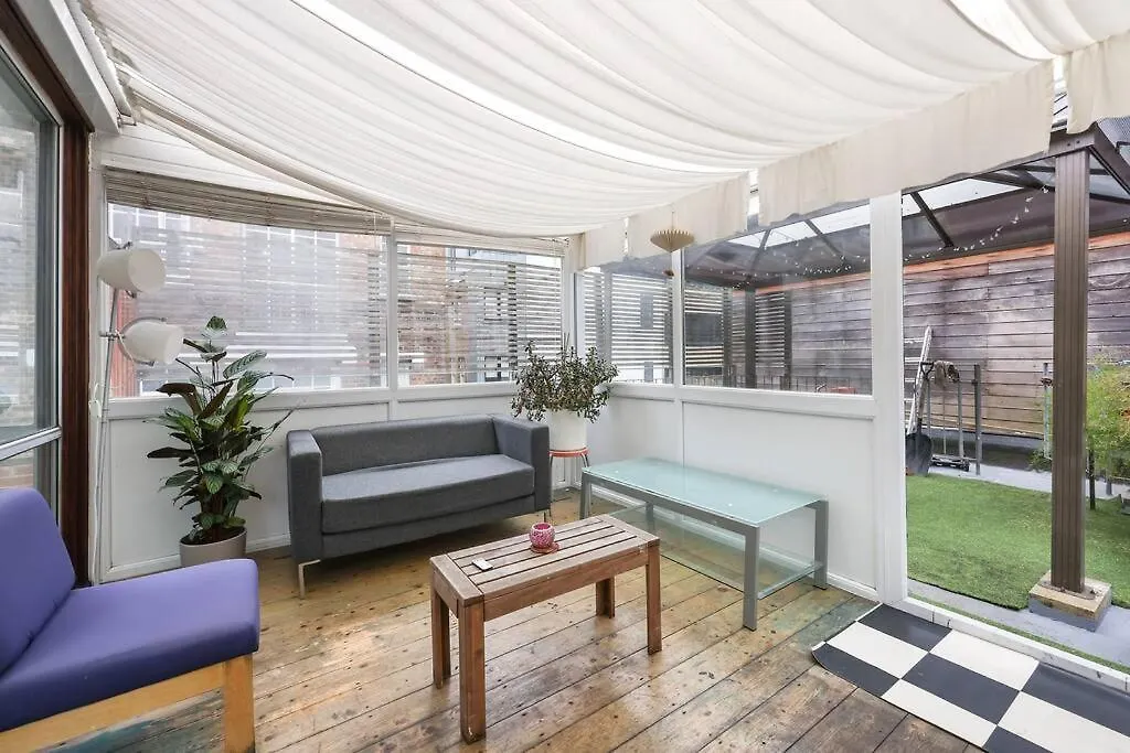 Two-Bedroom Apartment Short Term Rental & Flexible Renting Hackney With Free Wifi And Roof Terrace! Londýn Velká Británie
